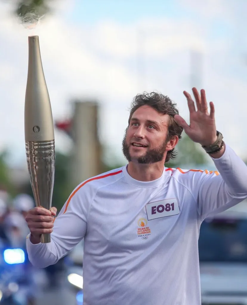 Maxime Medard, relayeur de la Flamme Olympique